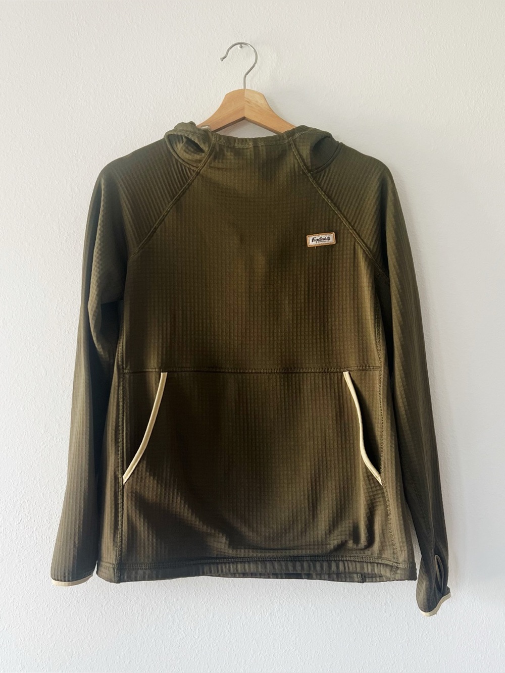FAYETECHILL | Livingston Mid Layer Waffle Hoodie in Olive | M